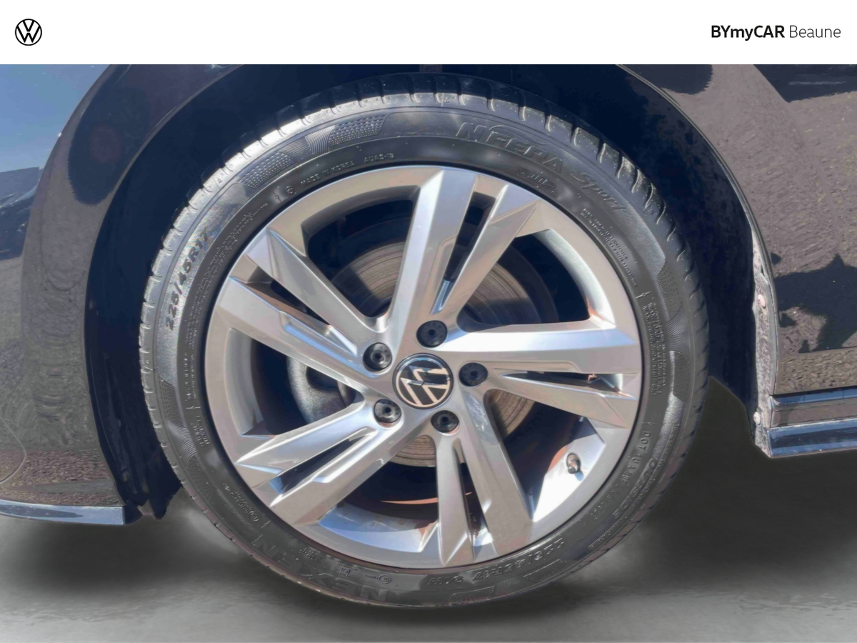 Volkswagen Golf 1.5 eTSI OPF 130 DSG7 R-line — photo 14