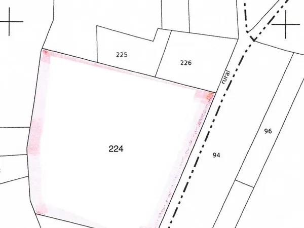 Terrain 5 040 m² à Orches (86)