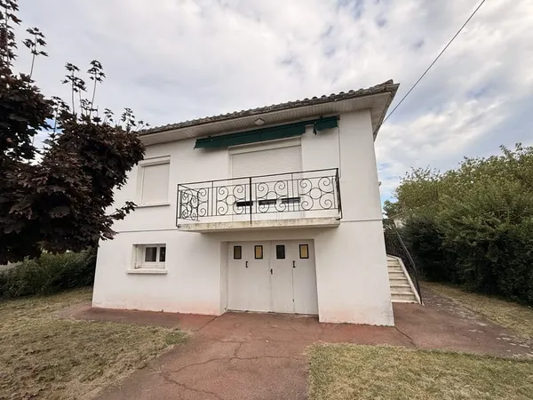MAISON SUR SOUS-SOL AVEC JARDIN