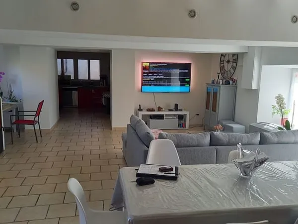 Maison 4 pièces 160 m²
