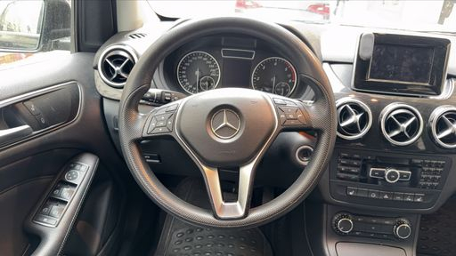 Mercedes Classe B 180 CDi 109 7G-DCT - Sensation – 2016 – 104086 km – Diesel – Boîte Automatique — photo 24