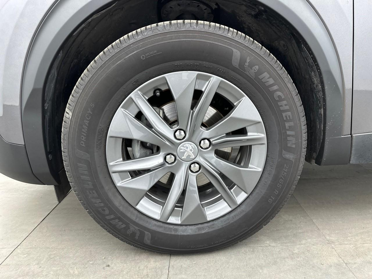 Peugeot 2008 puretech 130 s&s bvm6 style — photo 14