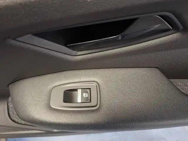 Renault Megane e-tech ev60 130ch optimum charge — photo 29
