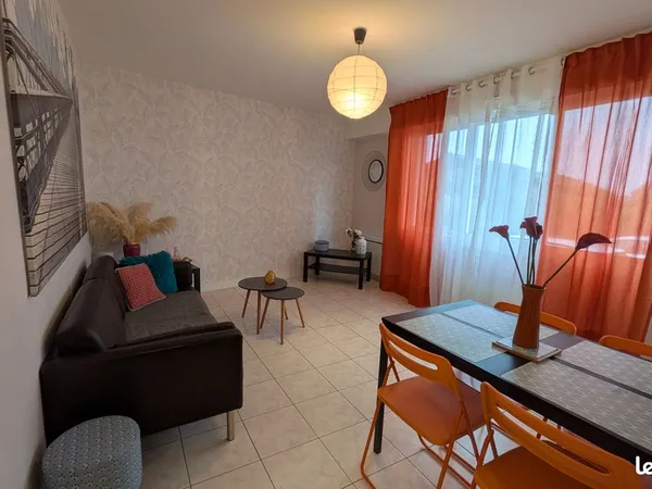 A vendre joli t2 42m2 avec parking
