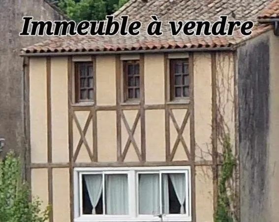 Immeuble à Villeneuve sur Lot