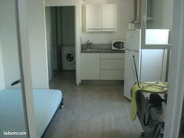 Studio meublé pour étudiant avec emplacement voiture