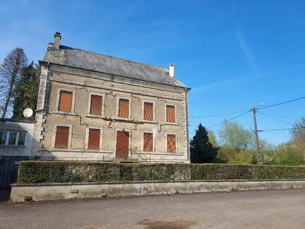 Maison 8 pièces 200 m²
