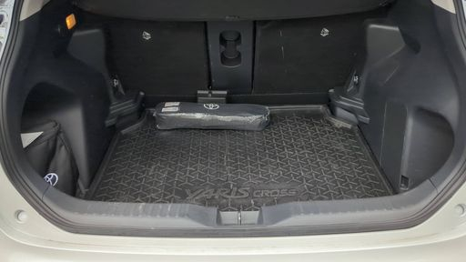 Toyota Yaris Cross 1.5 VVT-i 130 Hybrid E-CVT - Collection – 2025 – 14323 km – Hybride essence – Boîte Automatique — photo 36