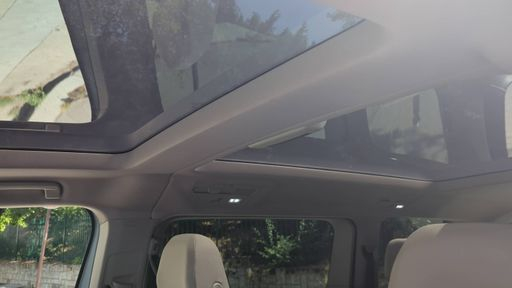 Volkswagen Multivan Long 1.4 e TSi  218 Hybride  DSG6 - Life – 2022 – 132900 km – Hybride rechargeable – Boîte Automatique — photo 39