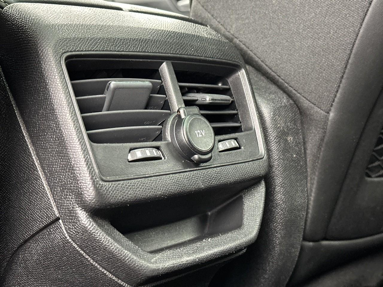 Peugeot 3008 hybrid 225 e-eat8 gt — photo 37