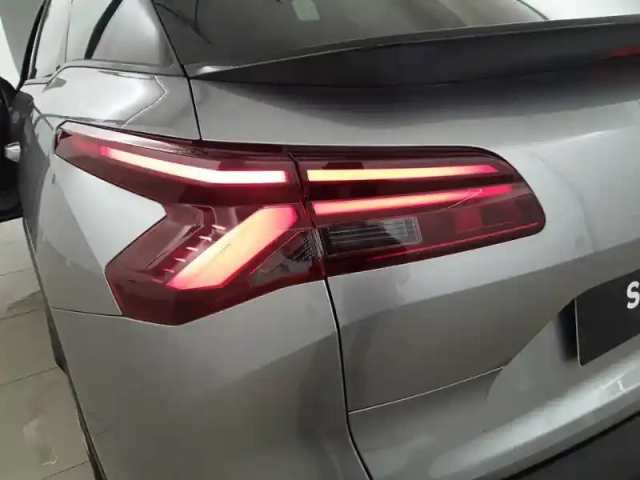 Citroën C5 x puretech 130 s&amp;s eat8 — photo 18