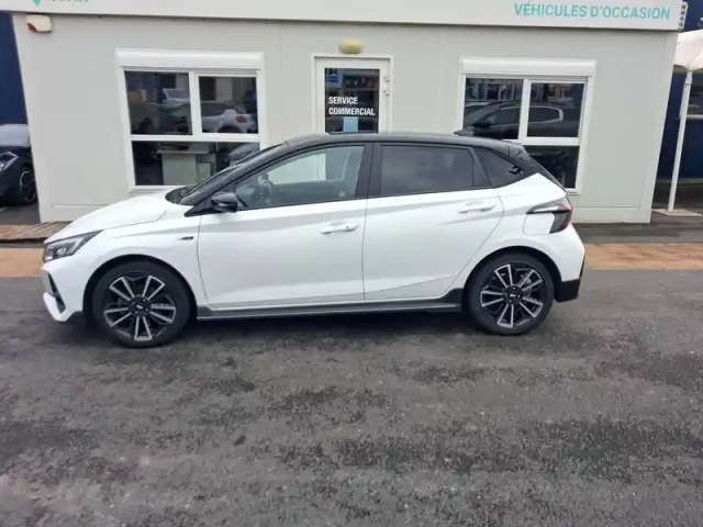 Hyundai I20 1.0 t-gdi 100 dct-7 hybrid 48v — photo 8