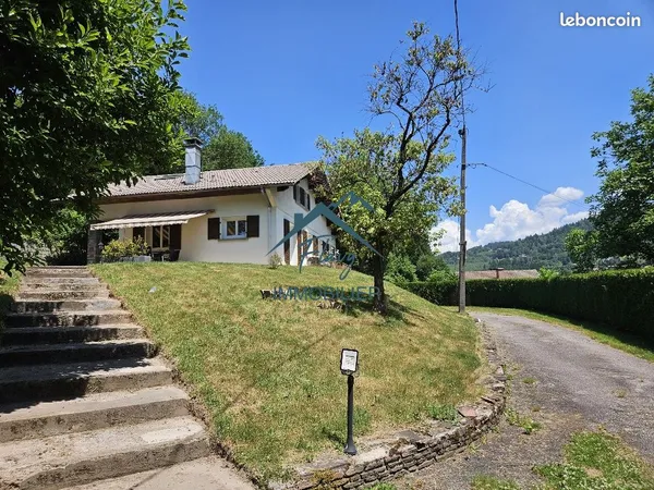 Maison 8 pièces 150 m²
