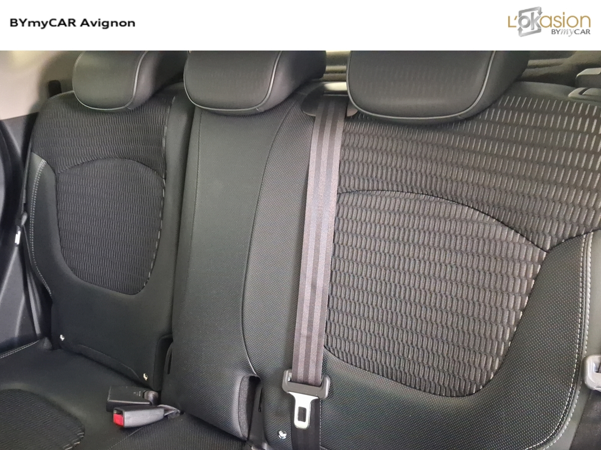 Renault Captur dCi 90 Energy eco² — photo 23