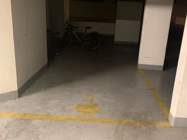 Parking a louer Paris 10 eme