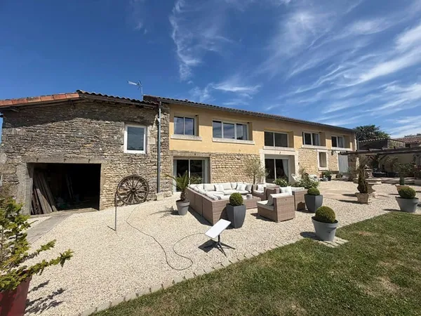 Maison Mauprevoir 7 pièce(s) 403 m2