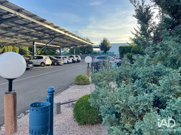 Parking 10 m²