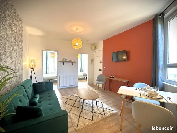 Appartement deux chambres intégralement rénové