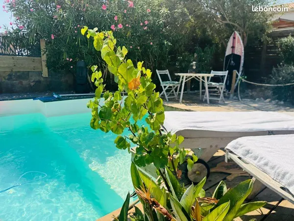 Maison familiale 139m2 , dépendance et piscine
