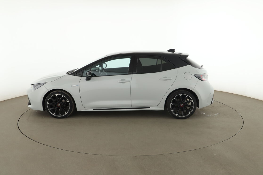 Toyota Corolla 1.8 Hybride GR Sport — photo 2