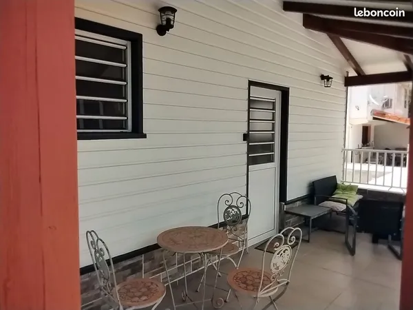 Joli Bungalow au Diamant