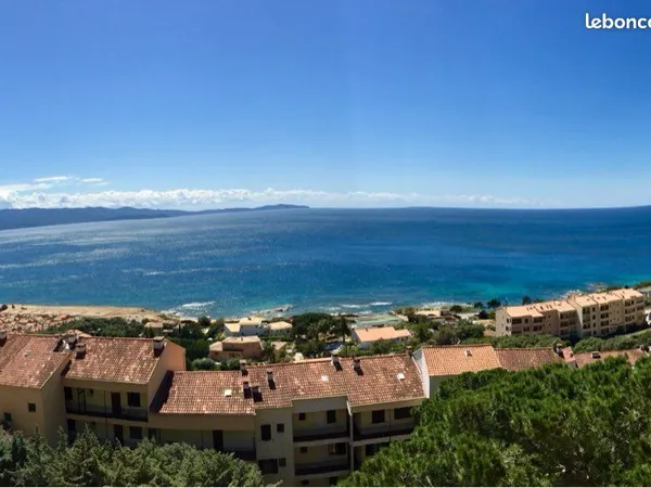 F2 pour Location étudiante Ajaccio