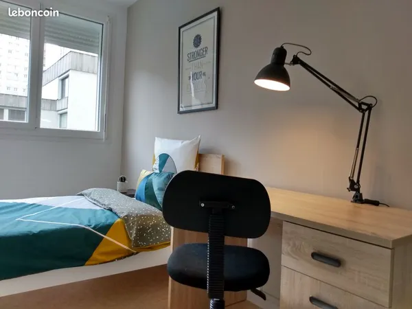 Colocation étudiante : Chambre meublée tout confort - Orléans La Source (Campus à pied, Tout compris