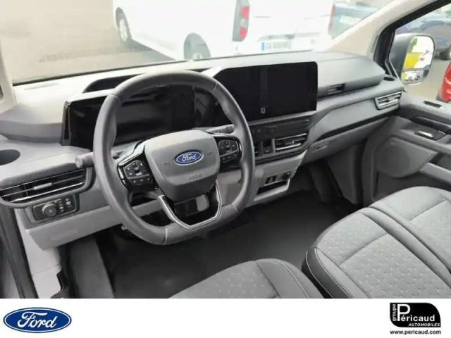 Ford Transit custom fourgon 320 l2h1 2.0 ecoblue 170 ch bva8 — photo 6