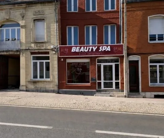 Local esthétique 110 m²