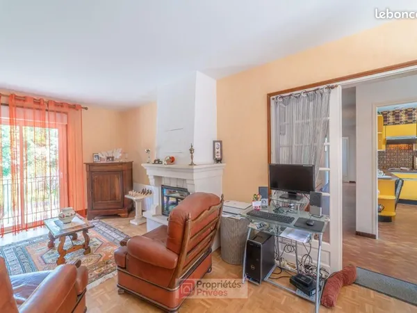 Maison 14 pièces 150 m²