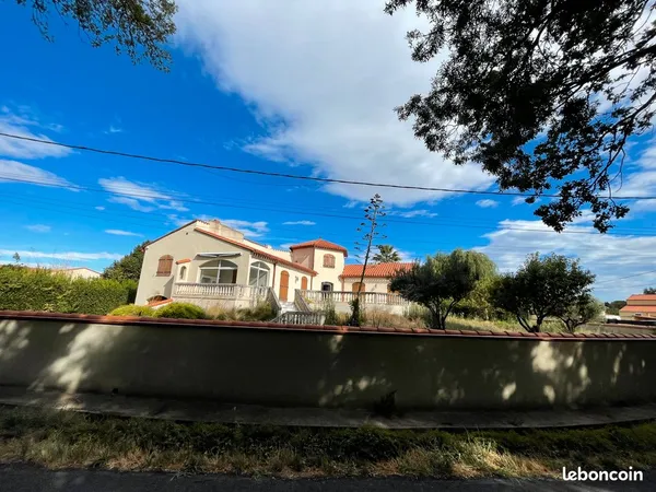 Villa 7 pièces 200 m2