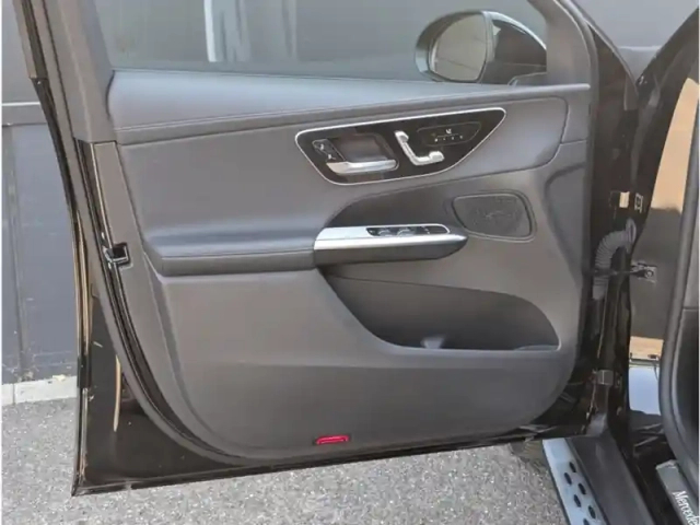 Mercedes Glc 300 de — photo 15