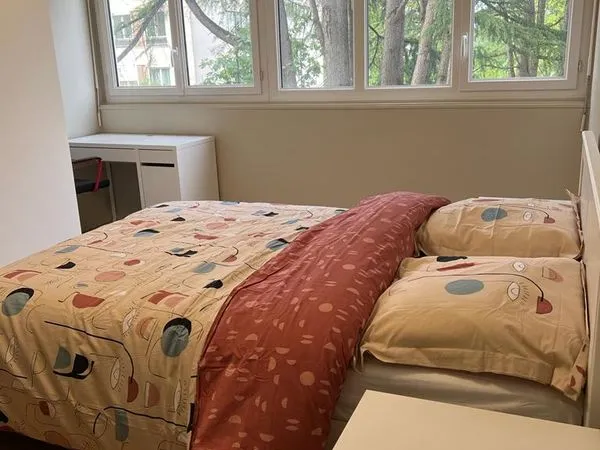 Chambre meublée en Colocation
