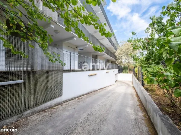 Appartement 3 pièces 120 m²
