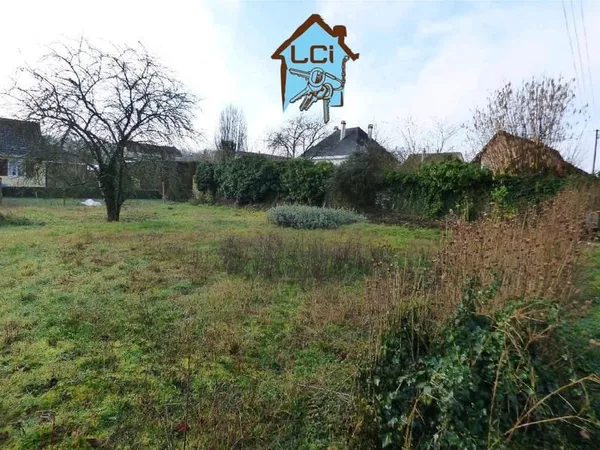 Terrain 381 m²