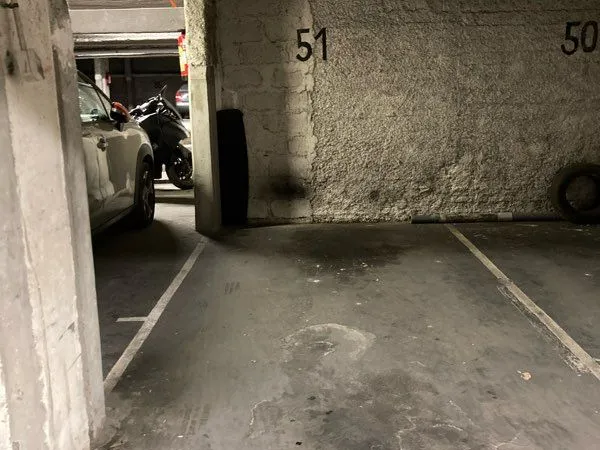 Place de parking Paris 19eme