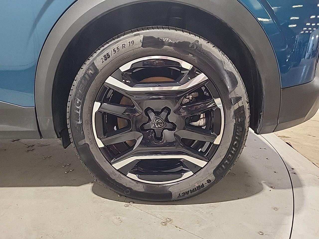 Peugeot 3008 electrique 210 ch 73 kwh allure — photo 16