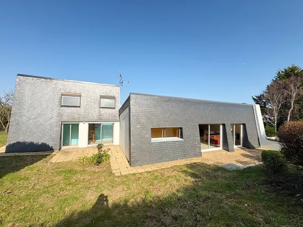 Maison 7 pièces 153 m²