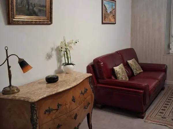 Grand Appartement Meublé de Caractère 91 m² - Spacieux, Lumineux & Tout Équipé