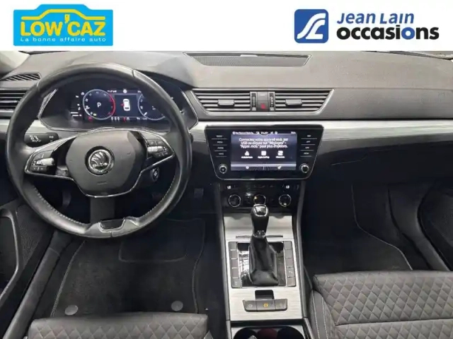 Skoda Superb combi 2.0 tdi 150 scr dsg7 — photo 18