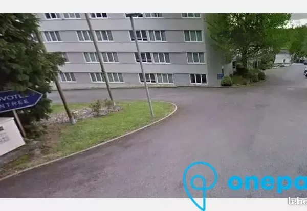 Parking/box 12 m² LIMOGES