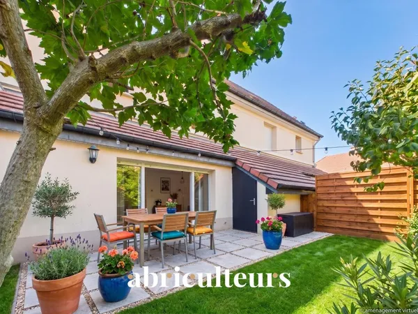 Vends maison ancienne - 119 m² - 5 pièces, 4 chambres - Gennevilliers 92230