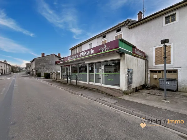 Ancienne Boulangerie Superette à Doulaincourt