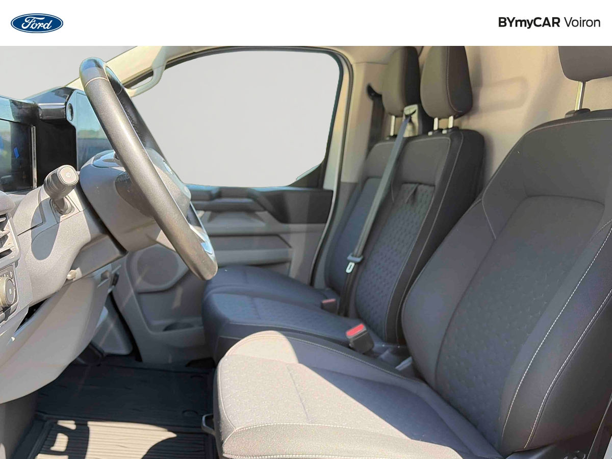 Ford TRANSIT CUSTOM FGN 320 L1H1 2.0 ECOBLUE 170 CH BVA8 4X4 — photo 11