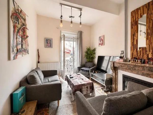 Maison 6 pièces 292 m²