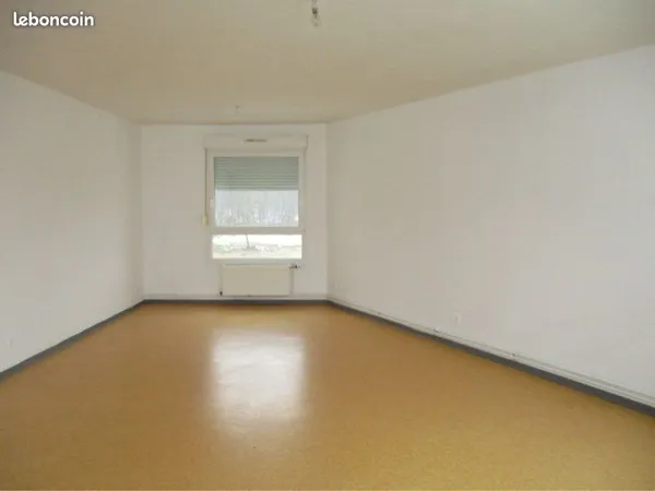 Louer - Grand appartement F2 de 67,36 m² situé à Forbach