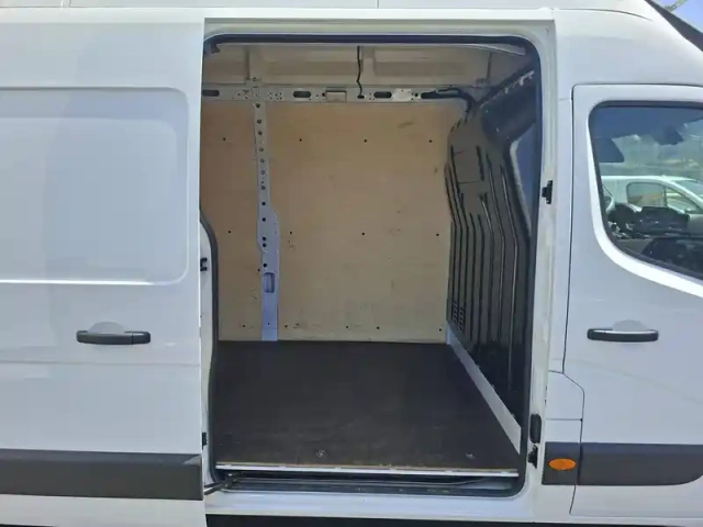 Renault Master fgn trac f3500 l3h3 blue dci 135 — photo 20