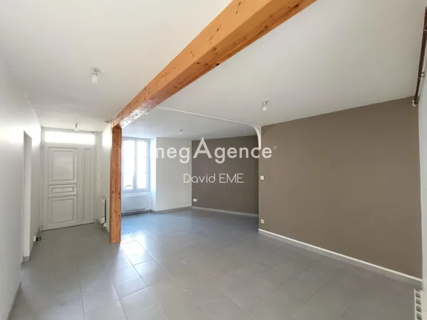 Appartement T3, Centre Ville AIZENAY, 62 m2