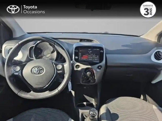 Toyota Aygo 1.0 vvt-i 72ch x-play x-app 5p mc18 — photo 13