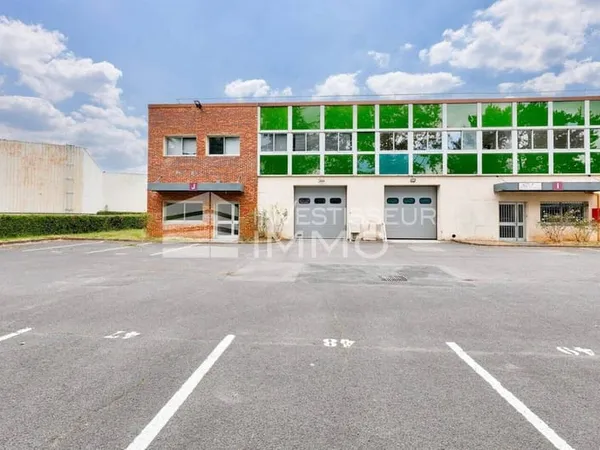 Local d'activité 351 m²